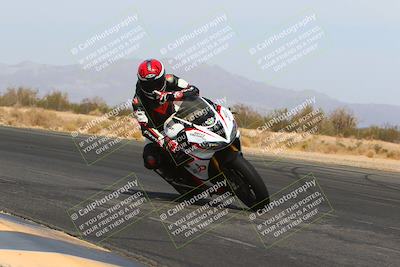 media/Apr-10-2022-SoCal Trackdays (Sun) [[f104b12566]]/Turn 7 Inside (1025am)/